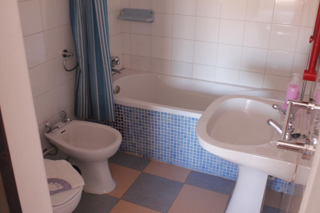 Albergue Lagos Central Hostel *